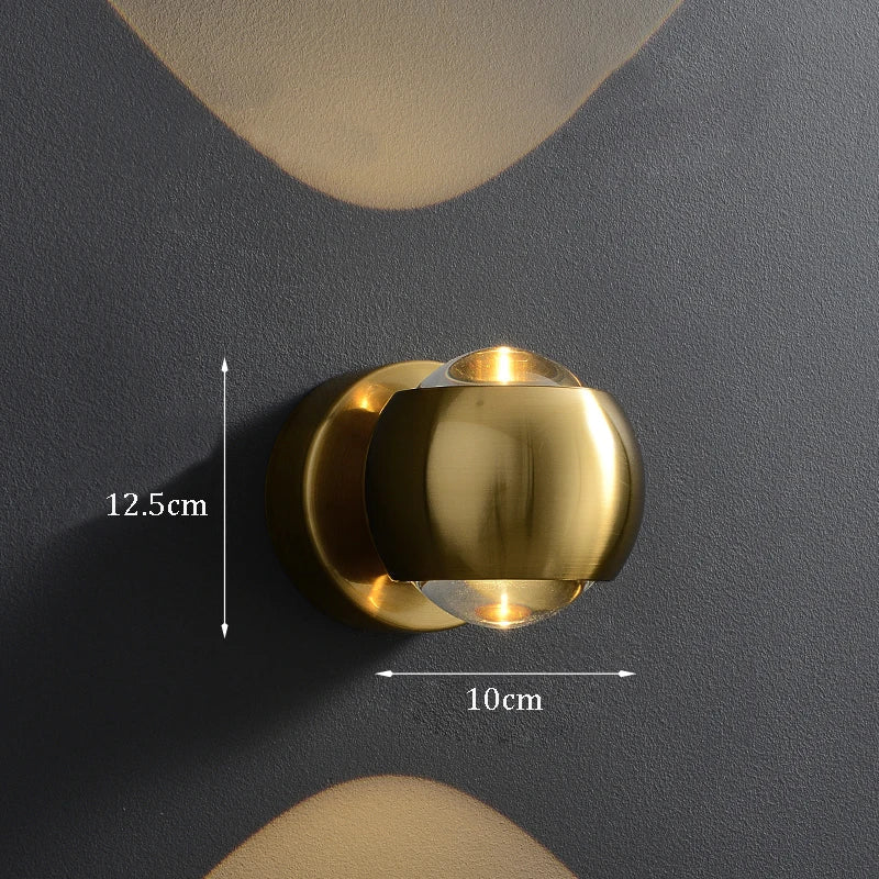 Contemporary LED Wall Sconce in Brushed Brass